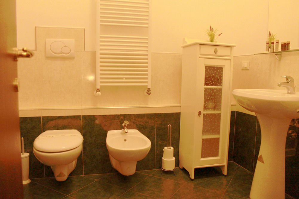 The Charm Suites — Venice — photo 3