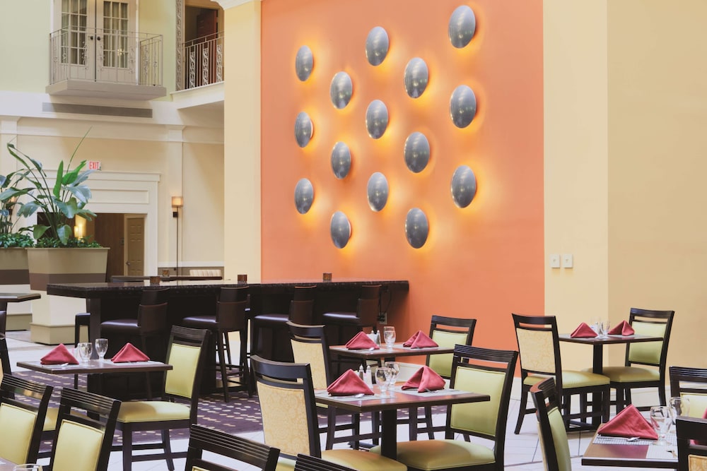 Doubletree Suites by Hilton at The Battery Atlanta - photo 39
