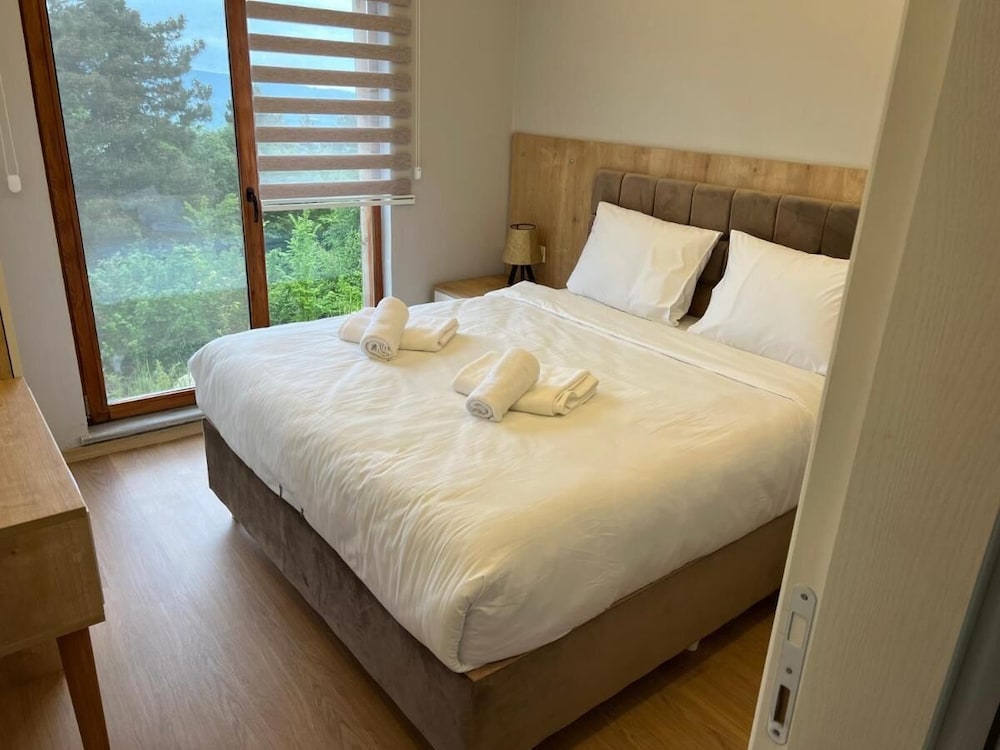 May Villas Hotel — Uenye — photo 2