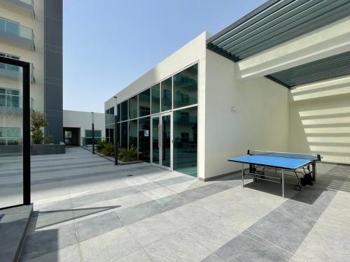 GuestReady Holiday Homes A Rose in the Sky — 4-Star Luxury Hotel in Dubai, United Arab Emirates