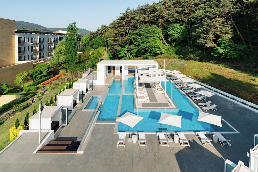 The Suites Hotel Namwon in Nangen, South Korea