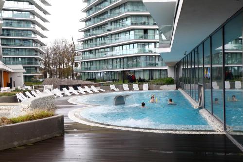 Wave Resort & Spa 8Th Floor Sea View Sunny Haven — 4-Star Luxury Hotel in Miedzyzdroje, Poland