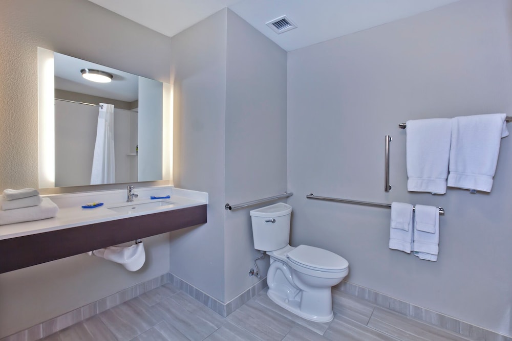Holiday Inn Express and Suites Green River - photo 20
