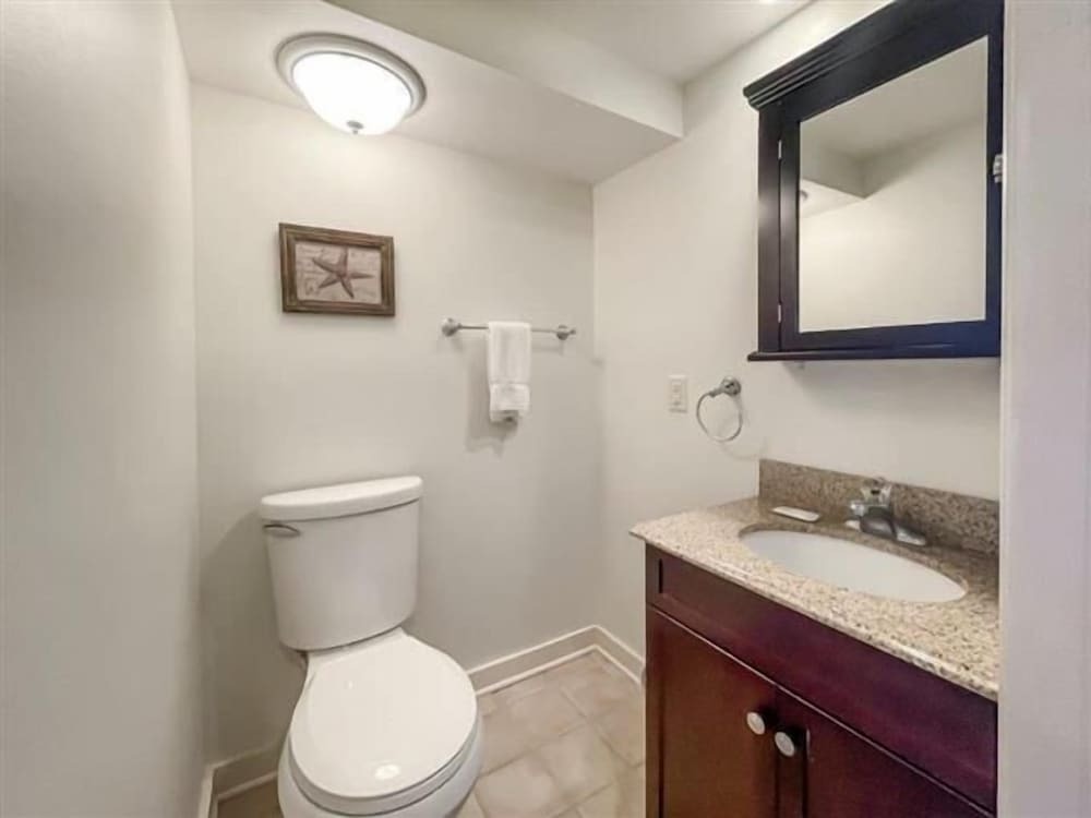 742 Schooner Court at The Sea Pines Resort - photo 5