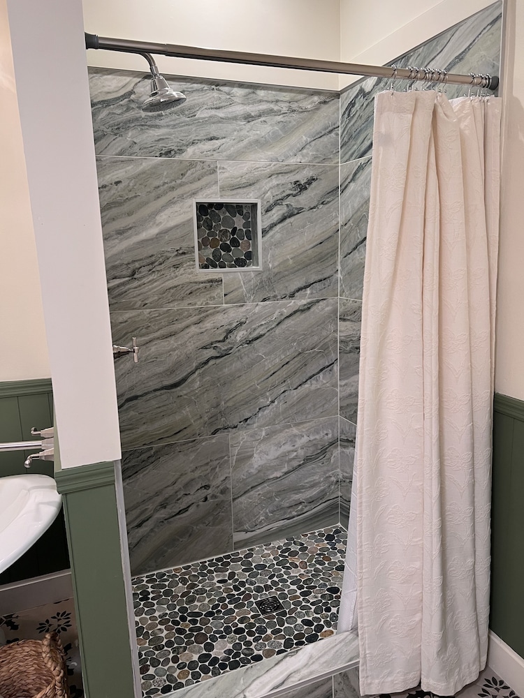 Whitestone Inn - photo 81