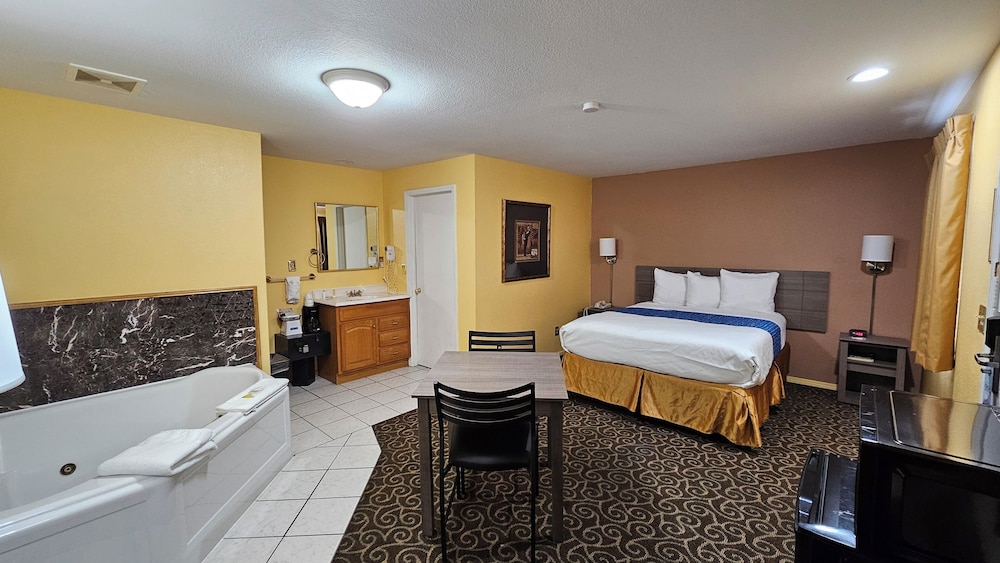 Travelodge by Wyndham Wenatchee - photo 9