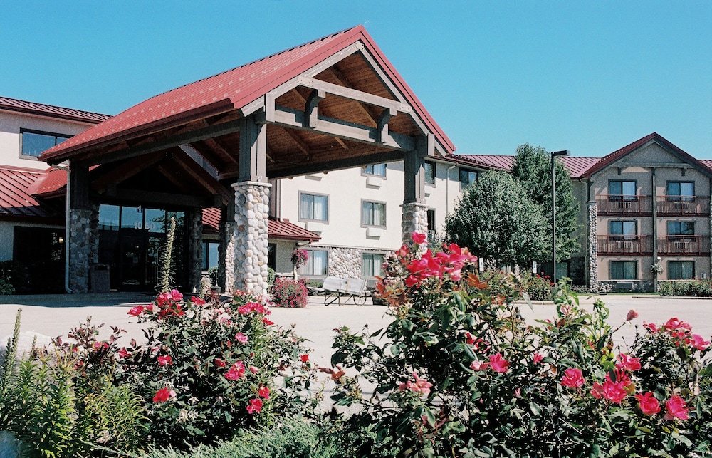 AmericInn by Wyndham Oswego - photo 31
