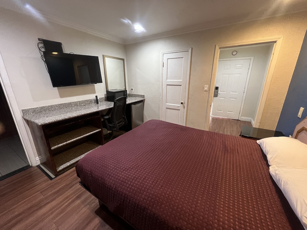 Harris Motel - photo 30
