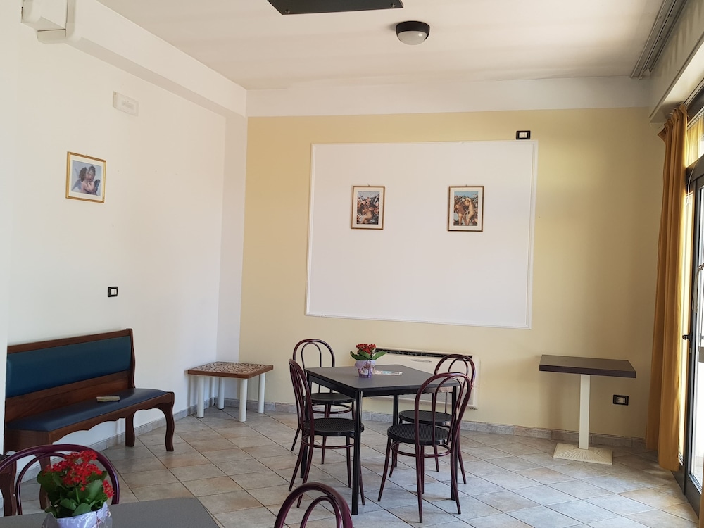 Hotel Le Vele — Cesenatico