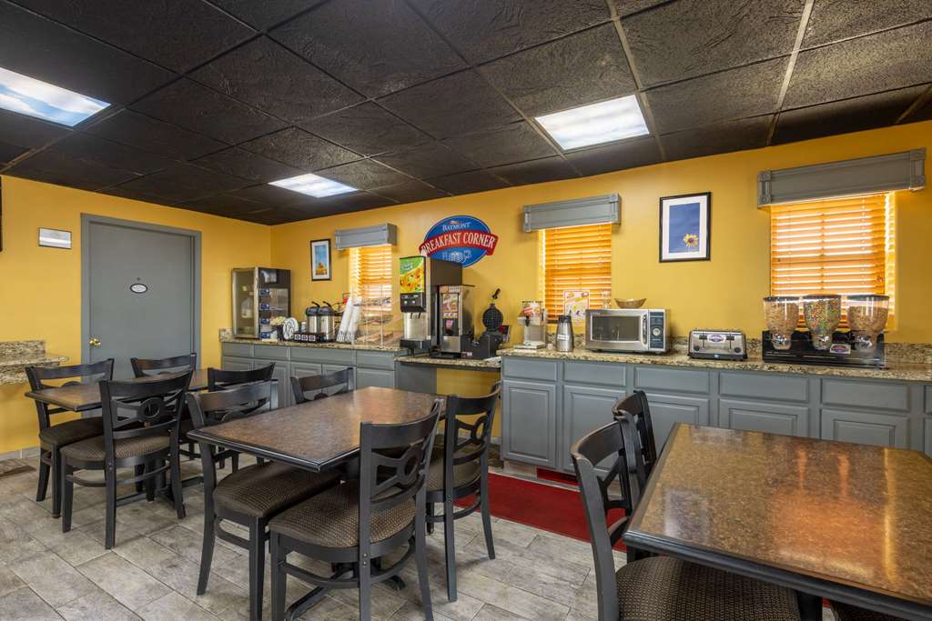 Baymont by Wyndham El Dorado - photo 5