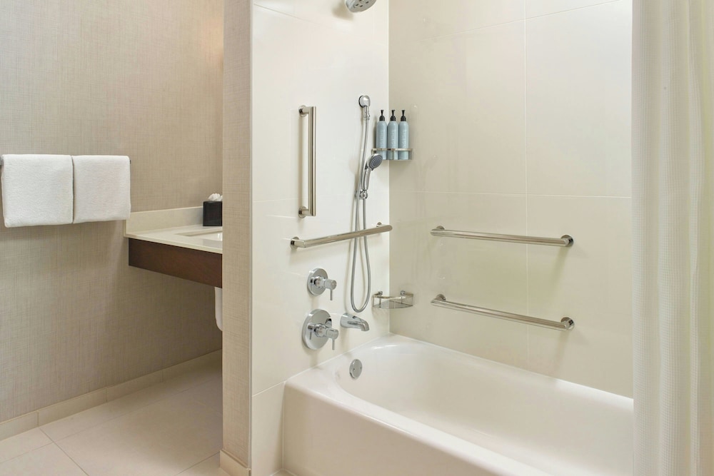 Residence Inn By Marriott Long Island Hauppauge - photo 11