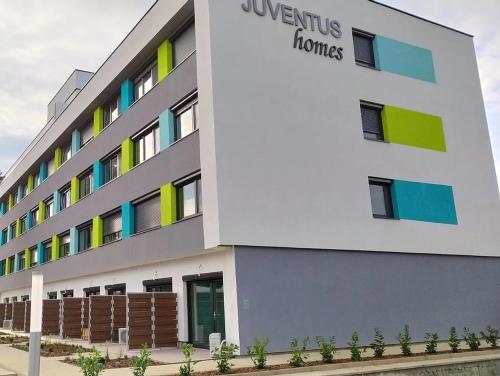 Millenove Apartman Balatonföldvár — 4-Star Luxury Hotel in Balatonfoldvar, Hungary