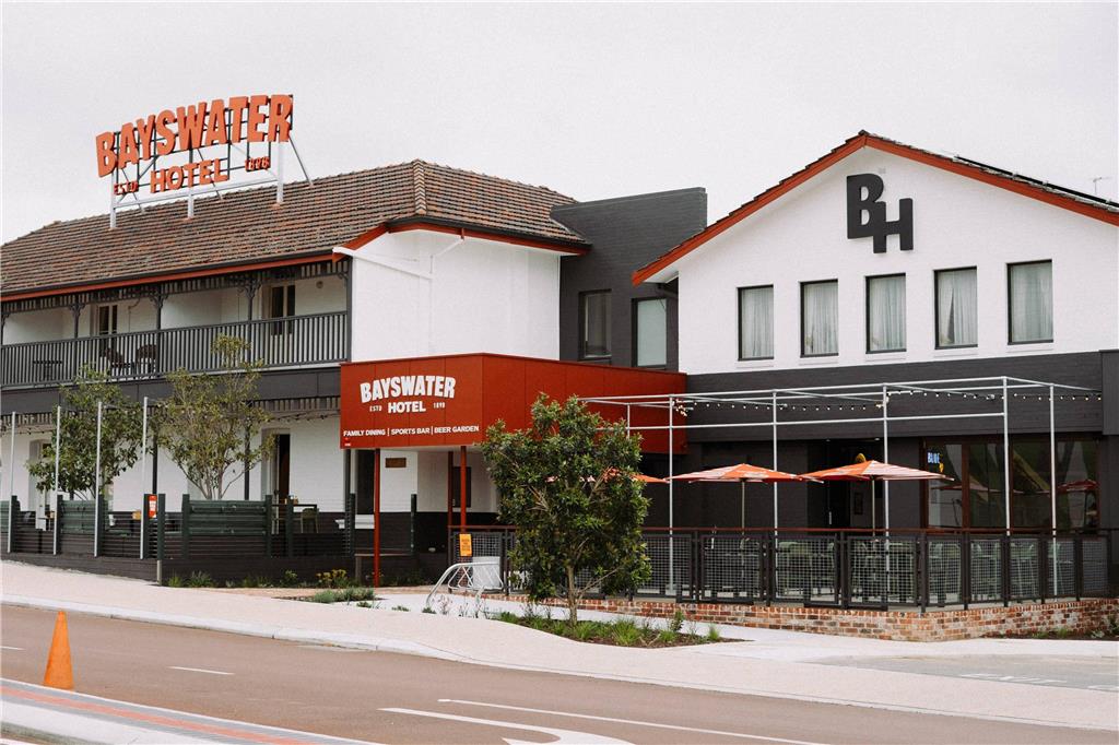 Quality Hotel Bayswater — 4-Star Luxury Hotel in Bayswater, Australia