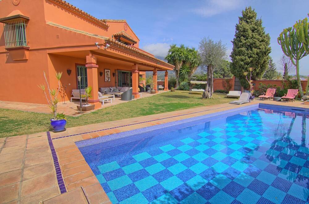 Villa Patrizia — 4-Star Luxury Hotel in Marbella, Spain