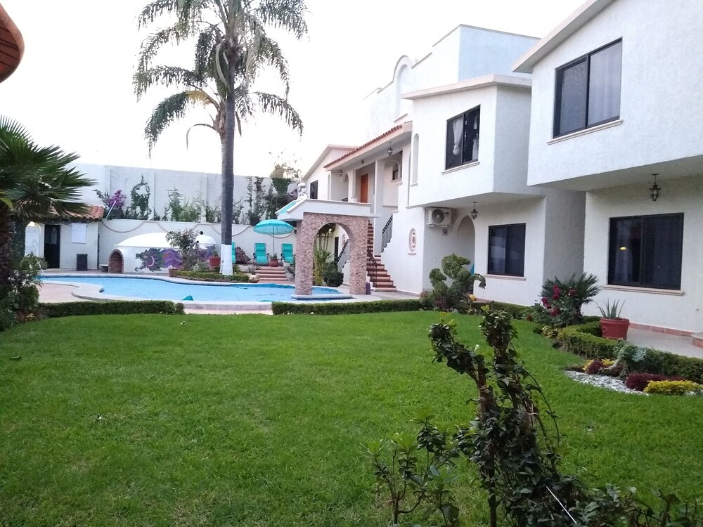 Marbella - carbon neutral hotel in Cuernavaca