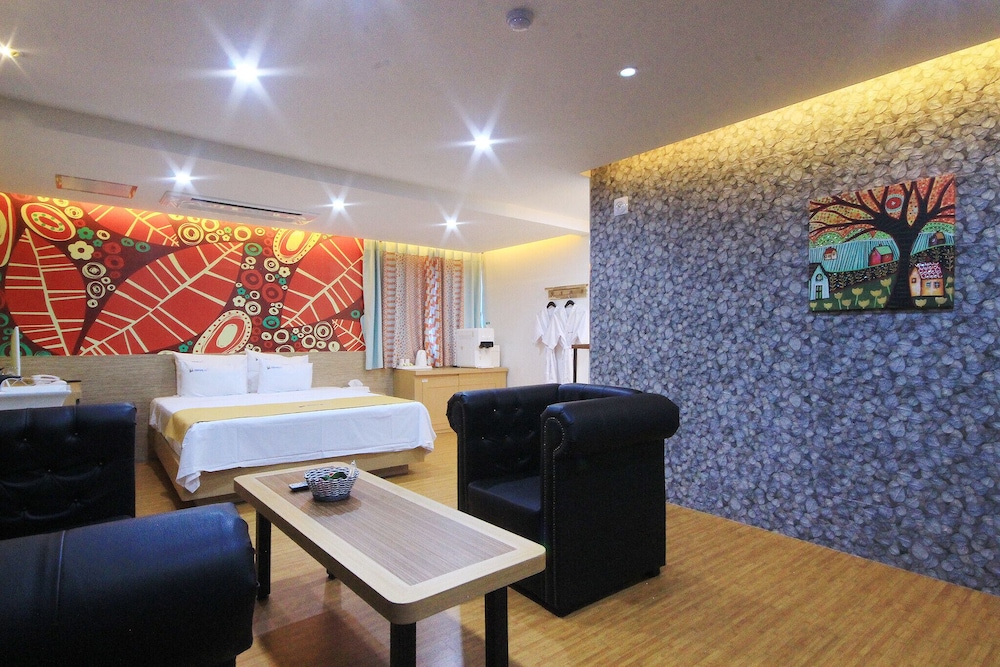 Iksan Hue Drove in Self Check in Motel in Iksan, South Korea