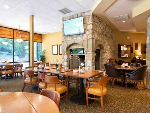 The LUX @ Stonebridge Close to SDC Resort Amenities - photo 32
