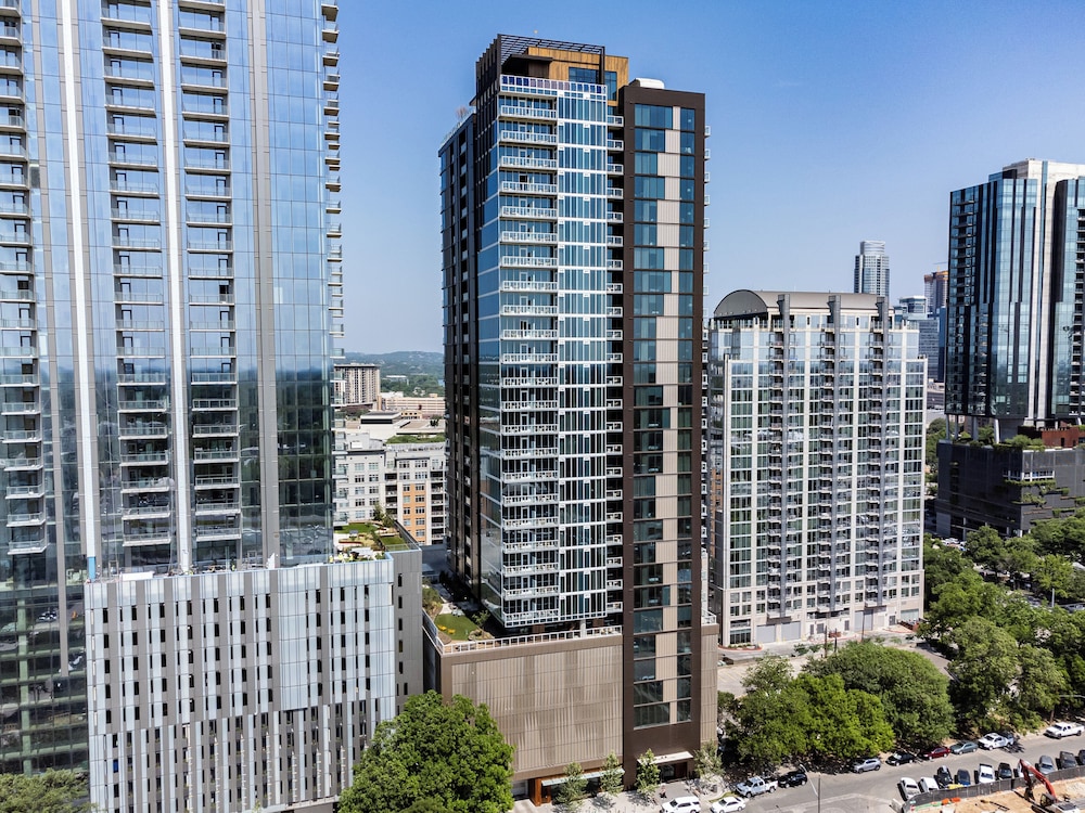 Austin Condo Hotel - photo 834