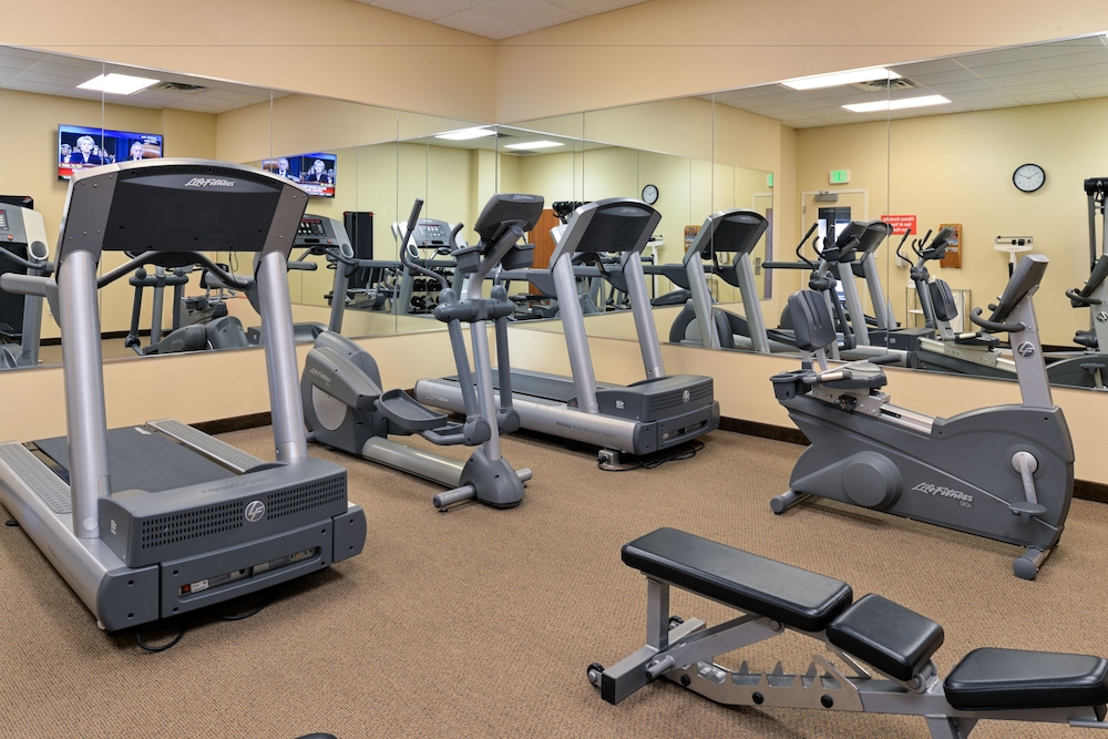 Candlewood Suites Terre Haute by IHG - photo 29