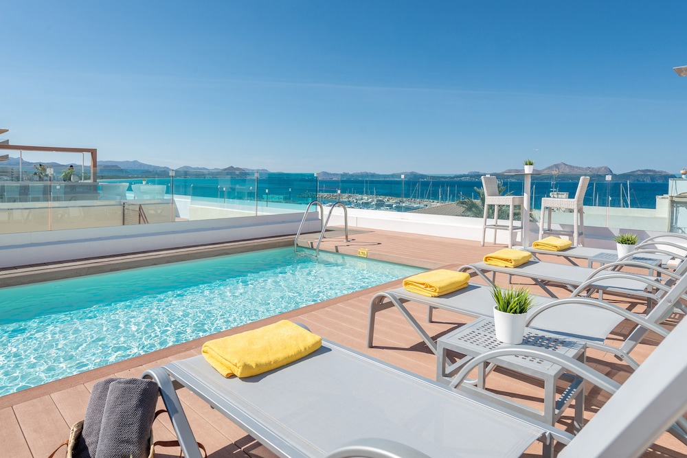 Llaut Boutique Hotel in Can Picafort, Spain