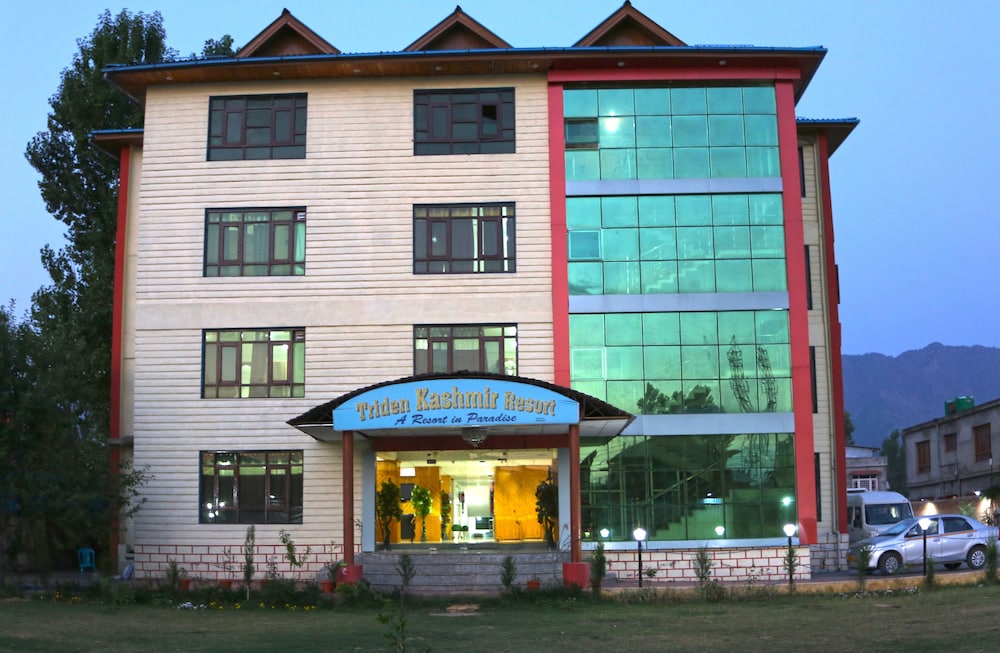 Triden Kashmir Resort - last minute hotel in Srinagar