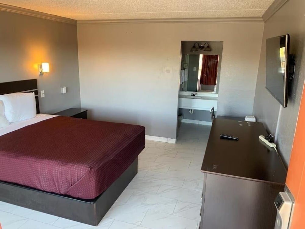 Executive Inn Beeville US 181 — Beeville — photo 4