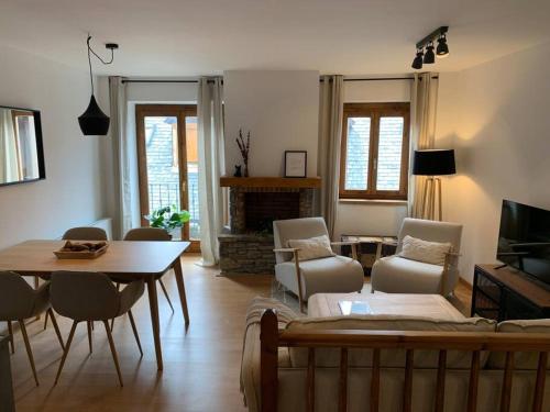 Acogedor Duplex En El Valle de Aran - carbon neutral hotel in Unknown City