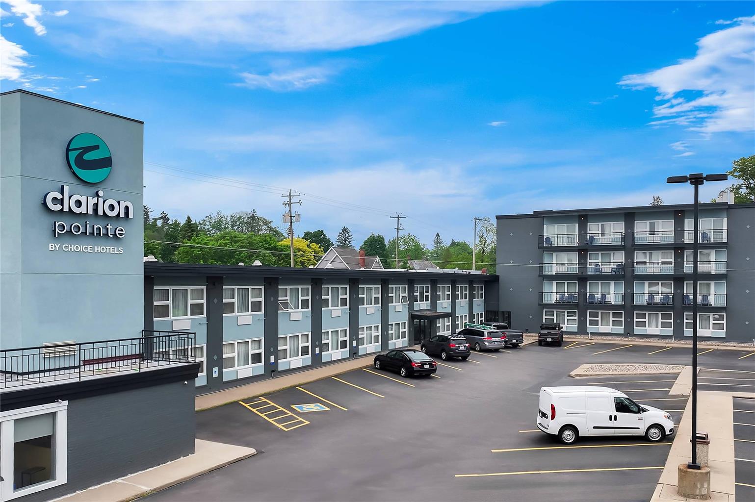 Clarion Pointe Rhinelander Downtown - photo 11