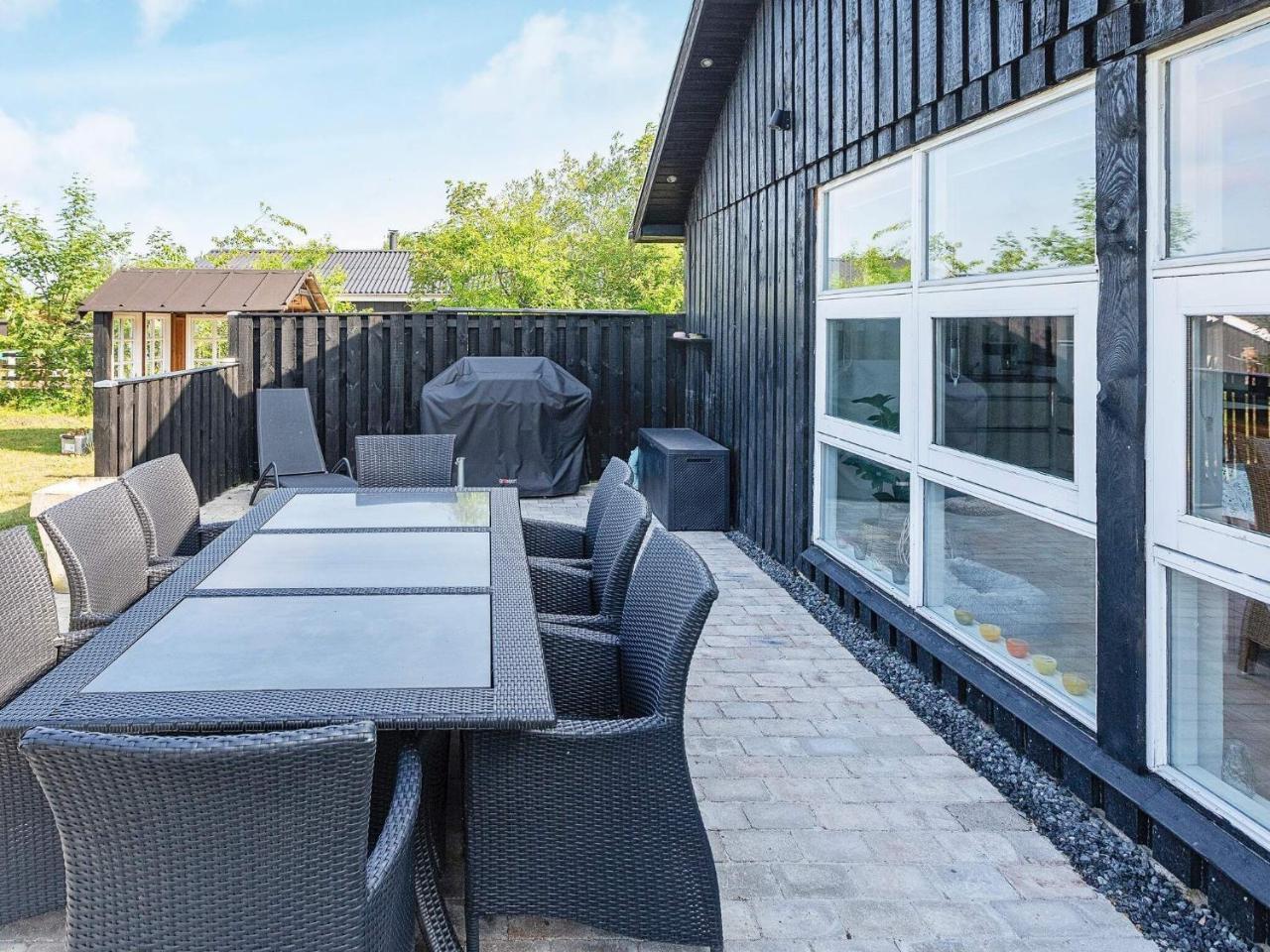 6 person holiday home in Løgstør — 4-Star Luxury Hotel in Logstor, Denmark