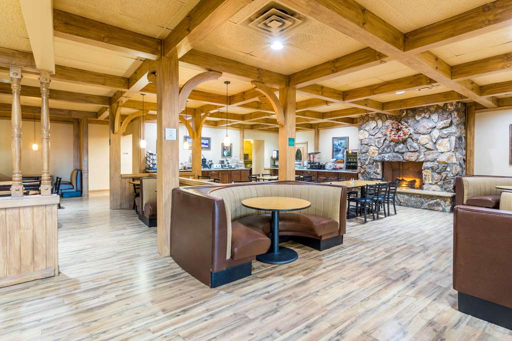 Baymont by Wyndham Fort Morgan - photo 12