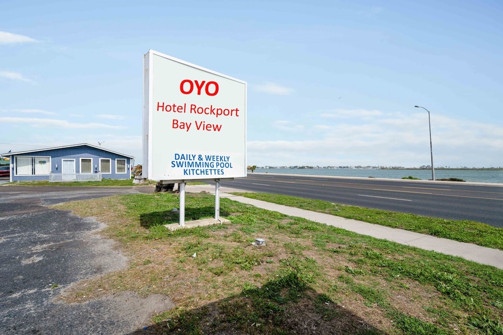 OYO Hotel Rockport Bay View - photo 64