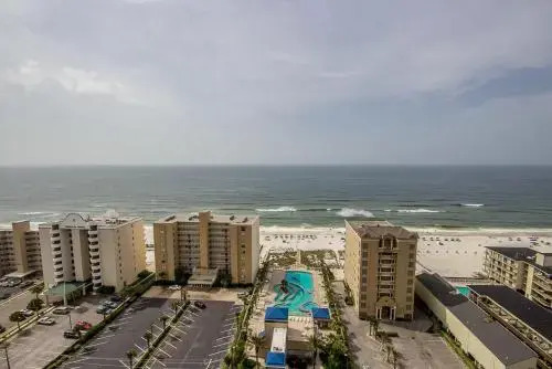 Crystal Tower 1705 by Youngs Suncoast - carbon neutral hotel in Gulf Shores