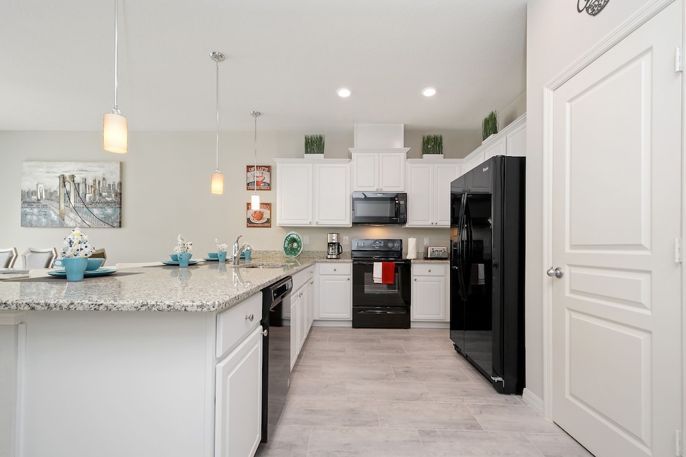 Family Friendly 4 Bedroom close to Disney in Compass Bay Resort 5108 - photo 10