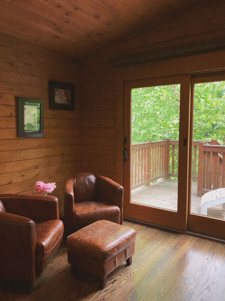Chatfield Hollow Inn - photo 17