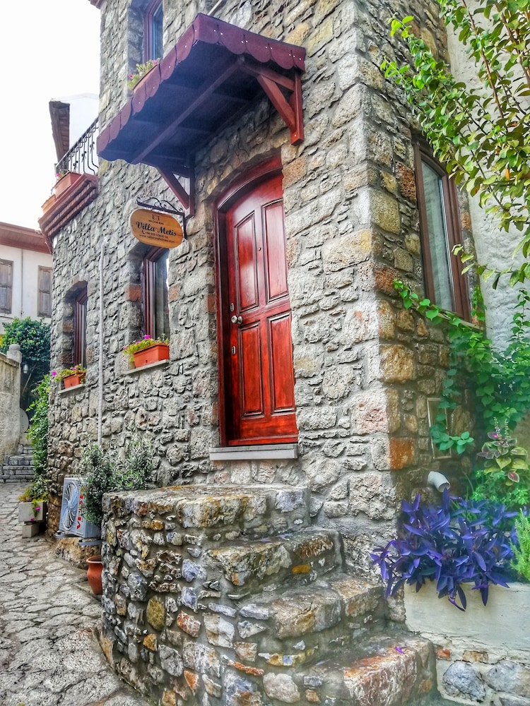 Two Stone Homes — 4-Star Luxury Hotel in Marmaris, Turkey