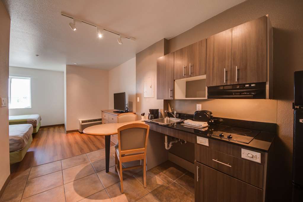 Studio 6 Brownsville TX - photo 15