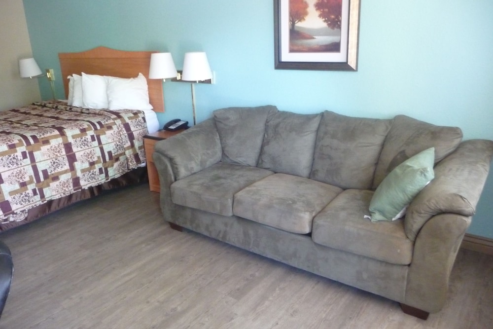 Sierra Inn Near Fort Huachuca AZ - photo 44