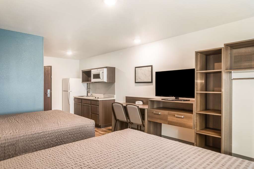 WoodSpring Suites Atlanta Newnan - photo 12