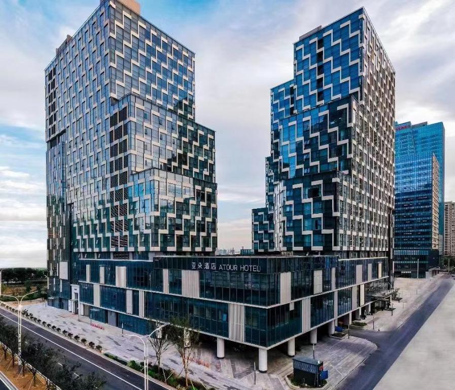 Atour Hotel Suzhou Wujiang East Taihu Lake — 4-Star Luxury Hotel in Suzhou, People's Republic of China