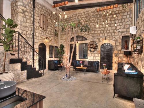 אבני החושן סוויטות יוקרה בצפת העתיקה Avnei Hachoshen Luxury Suites In The Old City in Safed, Israel