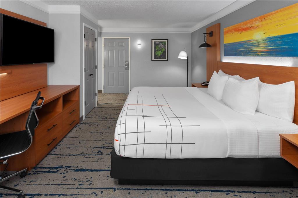 La Quinta Inn by Wyndham Champaign - photo 27