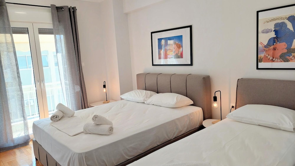 Modern apartment in Acropolis museum — 4-Star Luxury Hotel in Athens, Greece