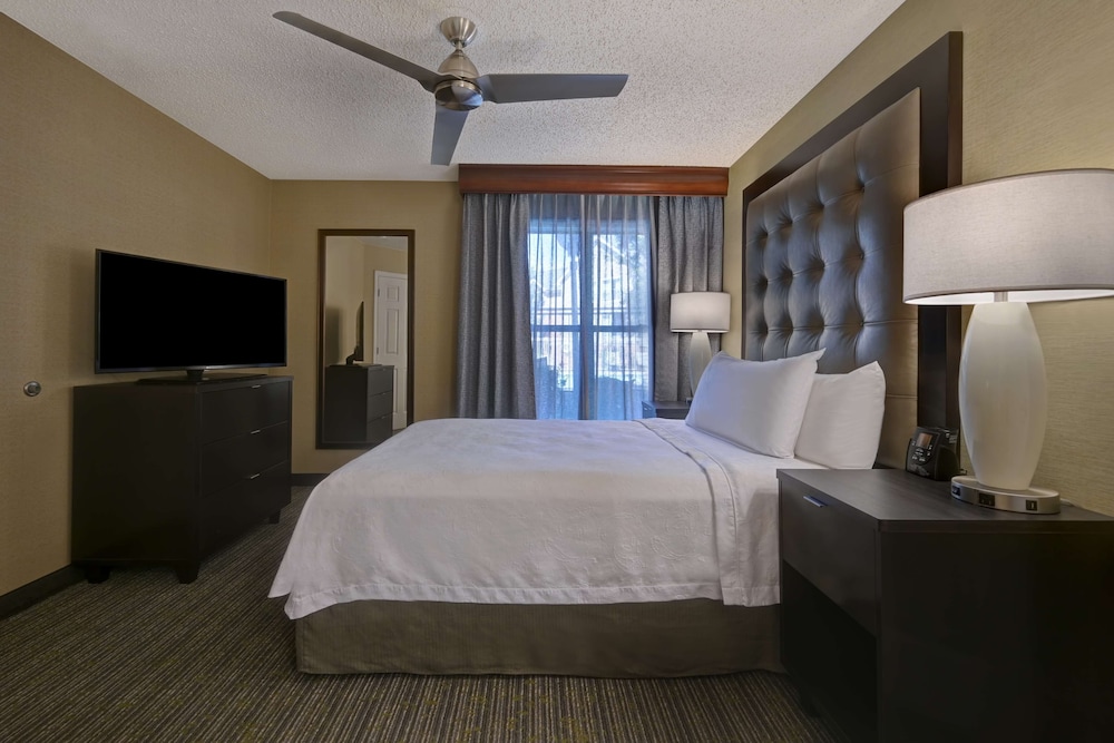 Homewood Suites by Hilton Boulder - photo 10
