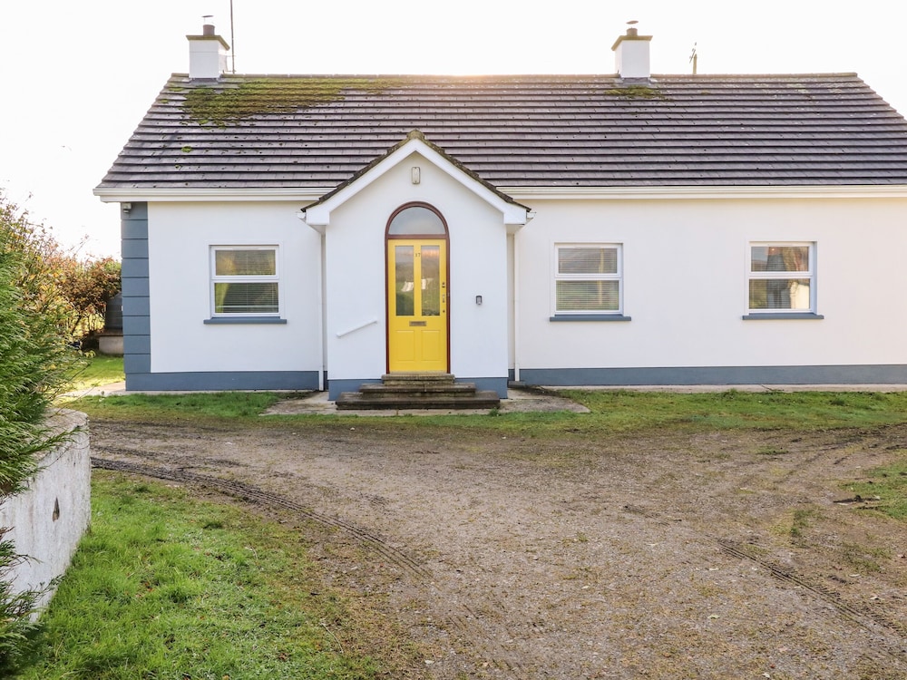 17 Buninver Road — Omagh