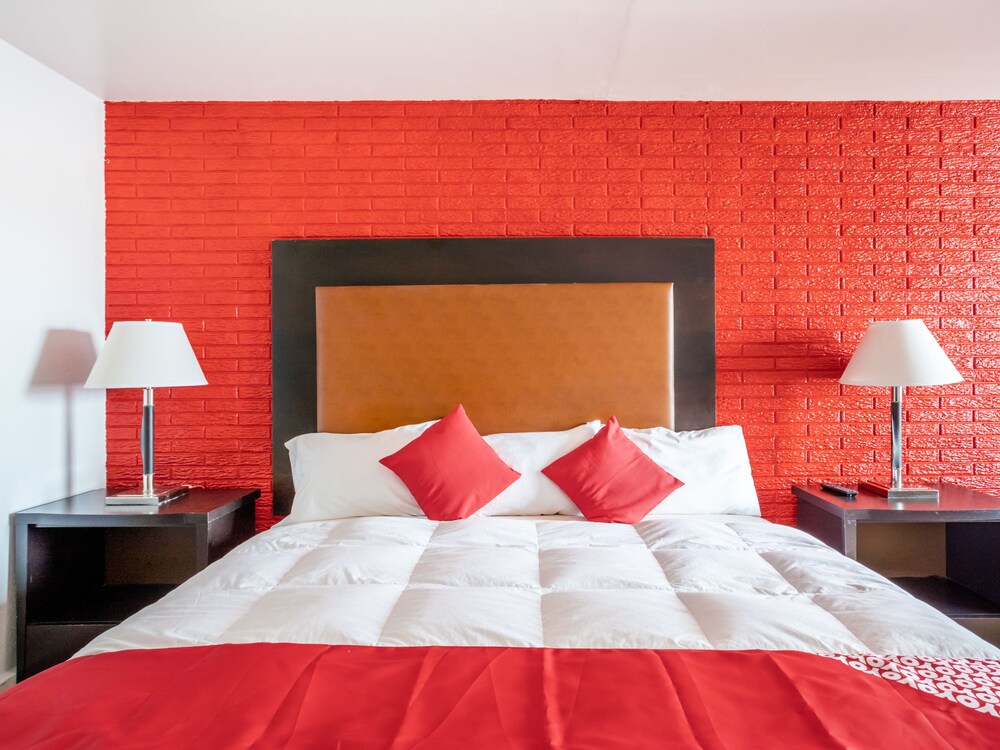 OYO Hotel Columbia SC West - photo 8