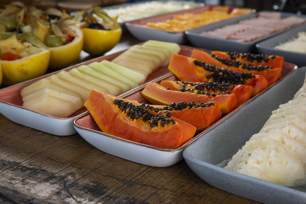 מזון ומשקאות