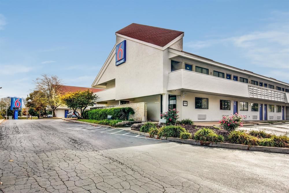 Red Roof Inn Bridgeton - photo 22