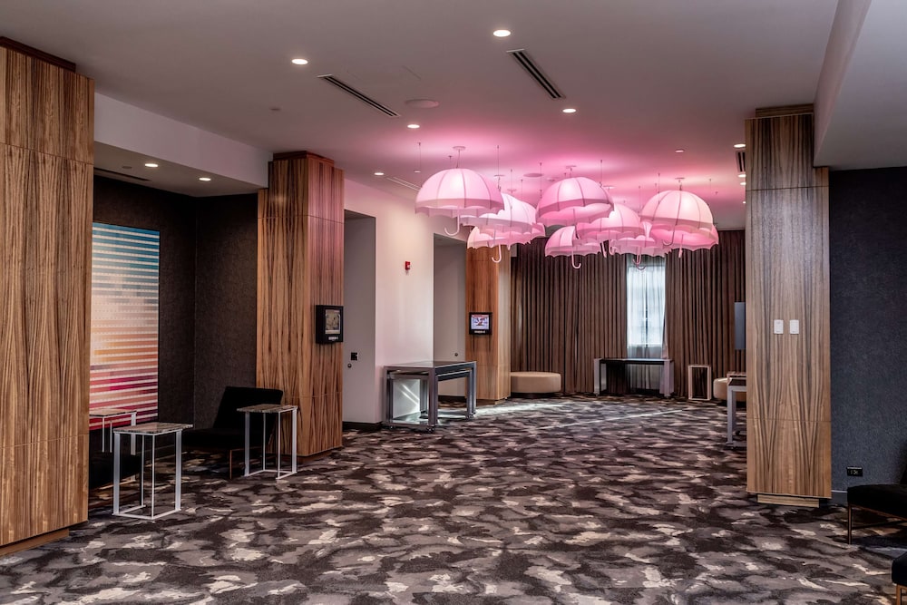 The Rose Chicago Tapestry Collection by Hilton - photo 77