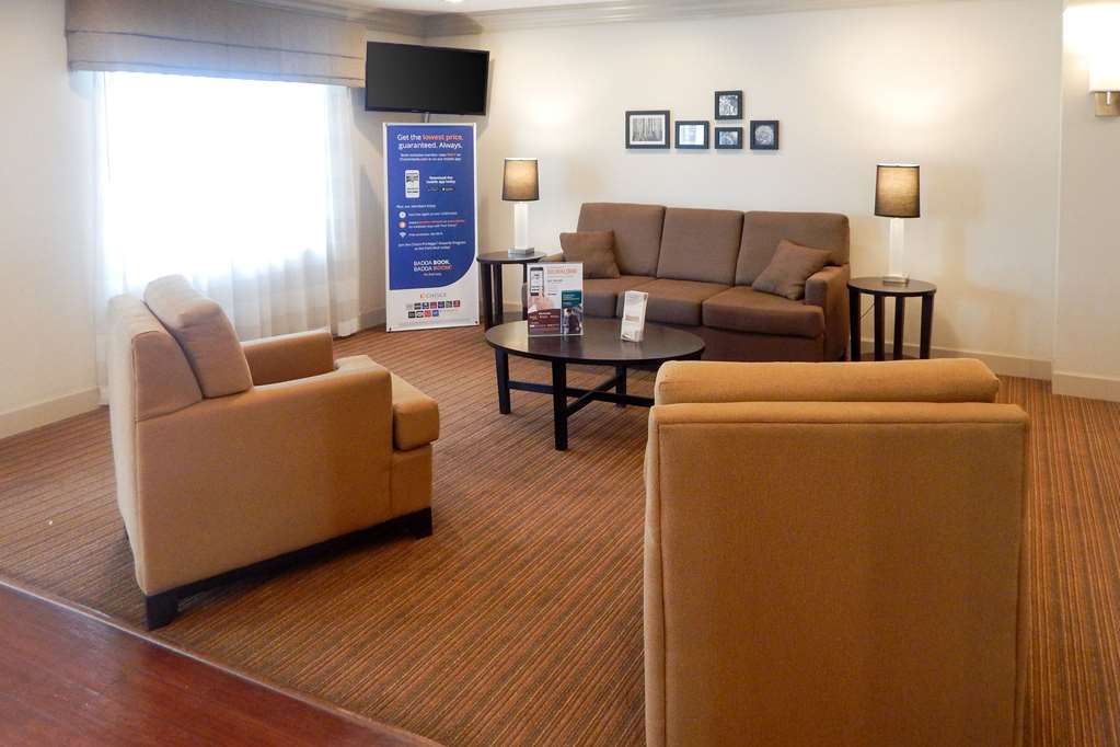 Sleep Inn & Suites near Liberty Place I 65 - photo 6