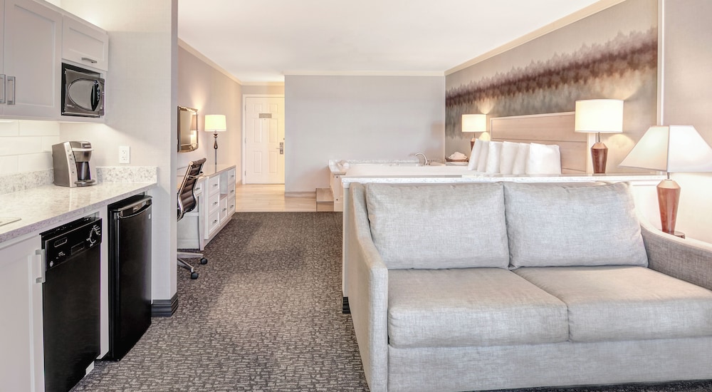Hallmark Resort Newport - photo 35